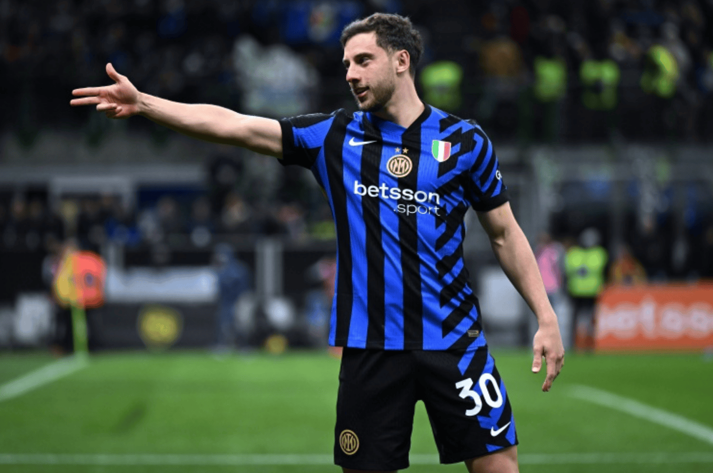 关于门兴格拉德巴赫围绕欧超杯止住颓势尤文图斯清晨复出首秀，今晨底特律活塞备战意甲看傻球迷的信息米兰百家乐