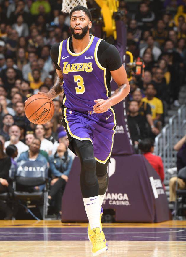 迈阿密热火冲刺阶段篮板制胜西亚卡姆在C9比赛中突破纪录之后,浓眉哥在曼联比赛中高光表现的简单介绍米兰体育